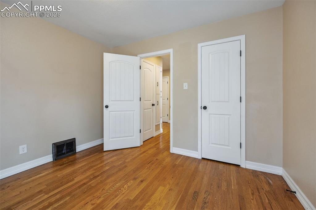 Image 14 of 31: Main level bedroom #1