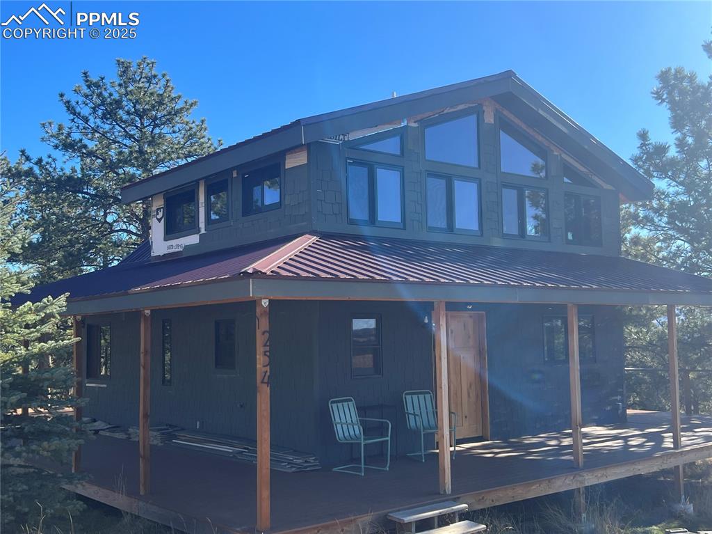 Image 39 of 46: Back of Structure