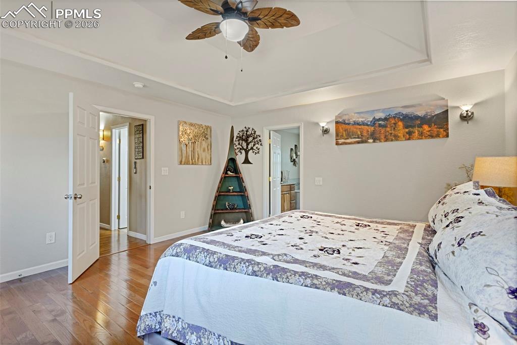 Image 17 of 30: Master Bedroom - main level