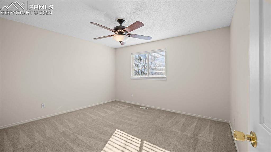 Image 26 of 42: Upper Floor