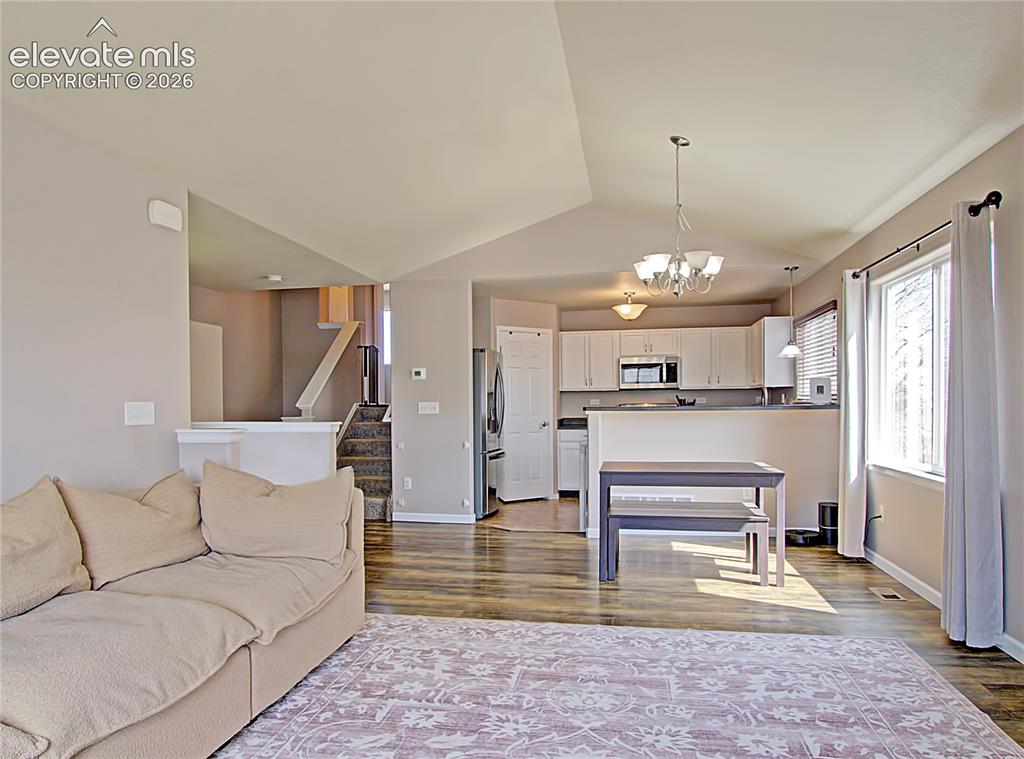Image 5 of 28: Living Room