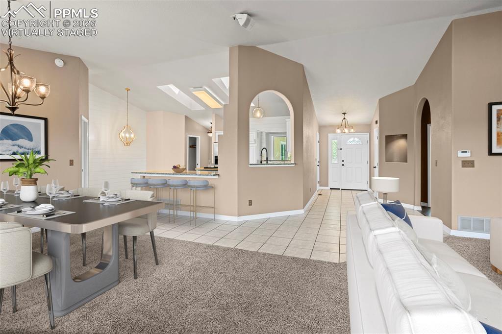 Image 11 of 37: Virtually Staged