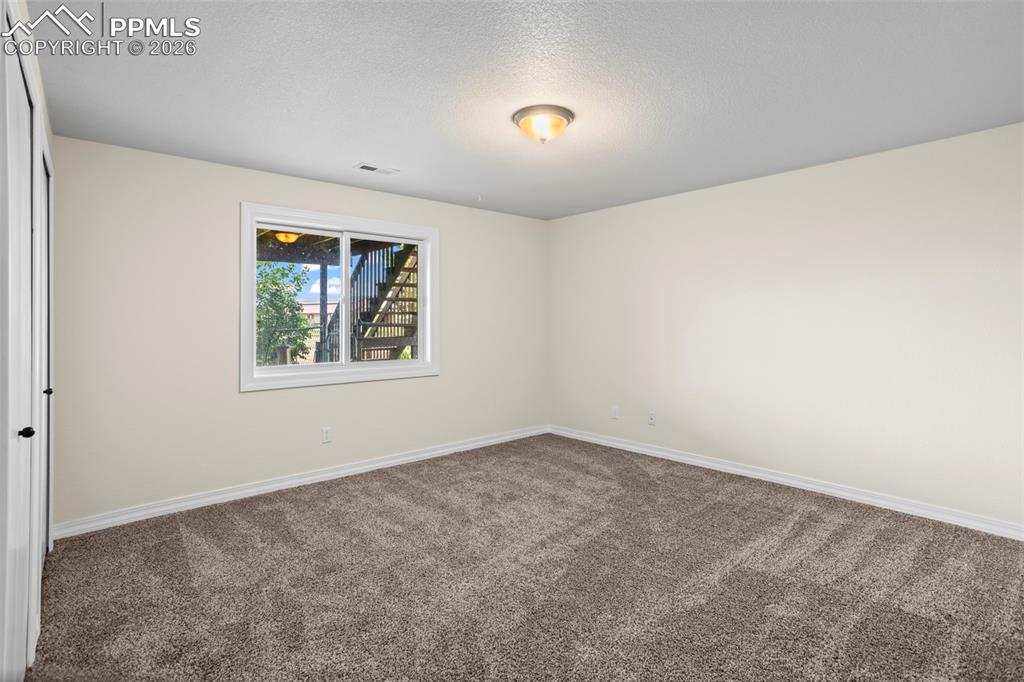 Image 36 of 37: Bedroom