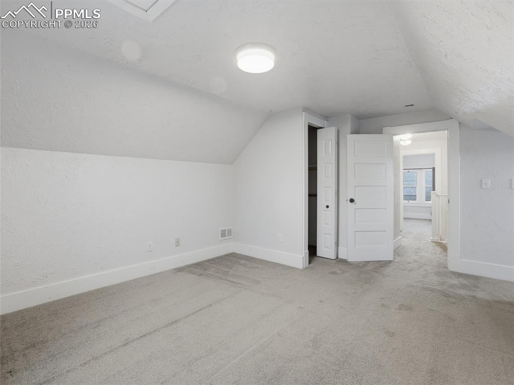 Image 22 of 43: Bonus Room