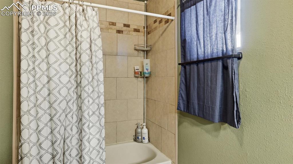 Image 11 of 31: No Description Available