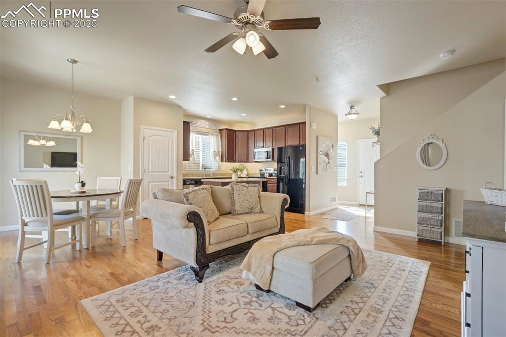 Image 12 of 50: Living Room