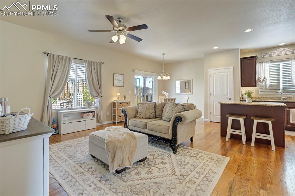 Image 2 of 50: Living Room