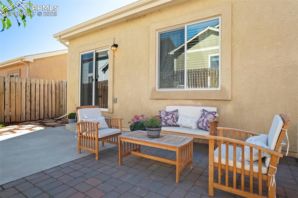 Image 41 of 50: Patio