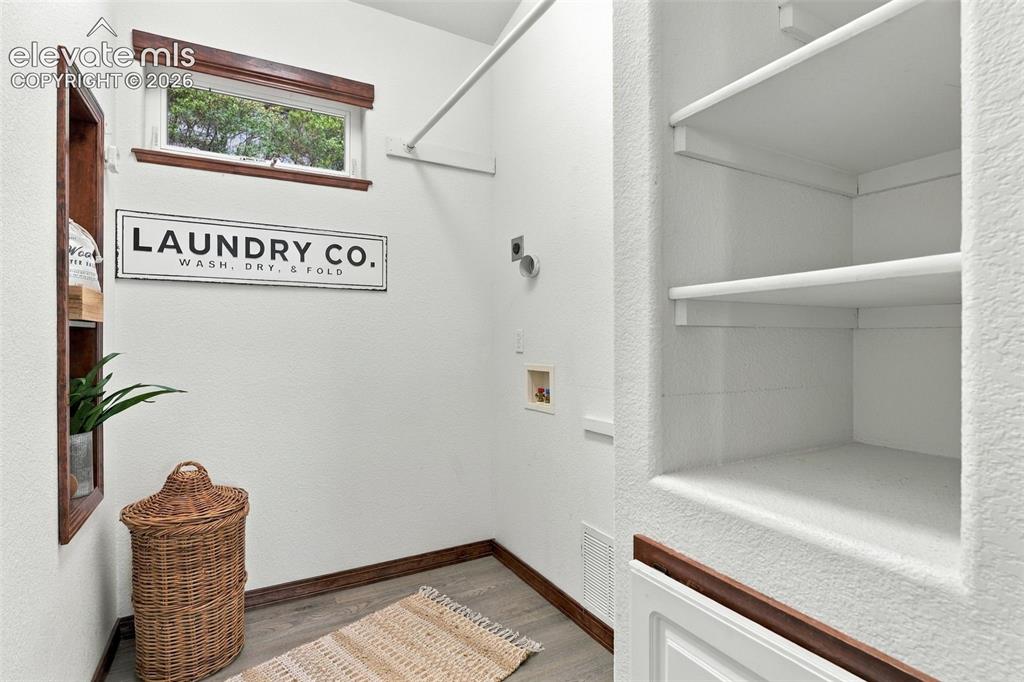 Image 20 of 47: Laundry