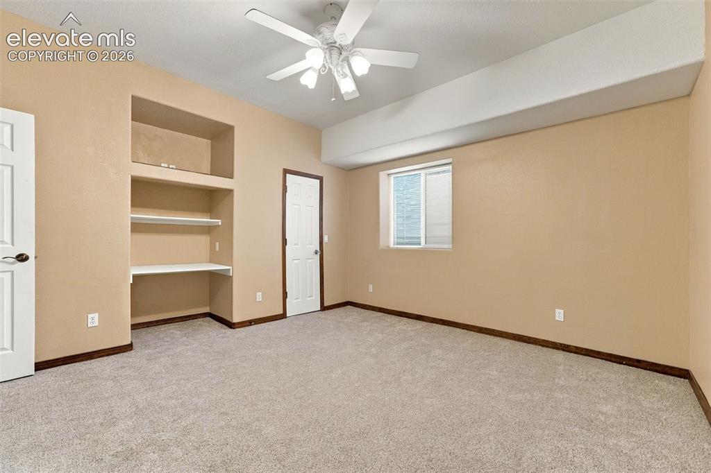 Image 36 of 47: Bedroom