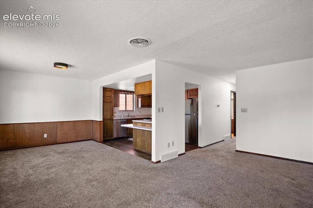 Image 6 of 39: Living Room
