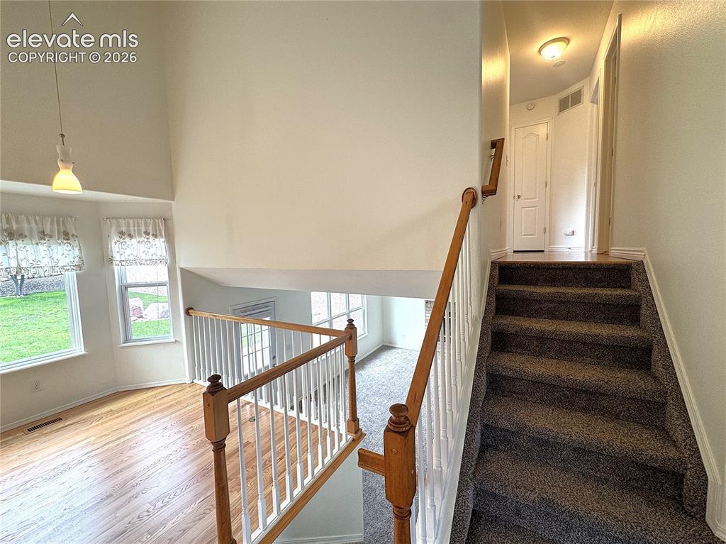 Image 16 of 40: Stairs