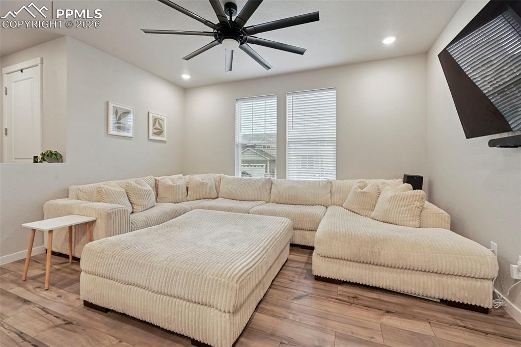 Image 11 of 35: Living Room