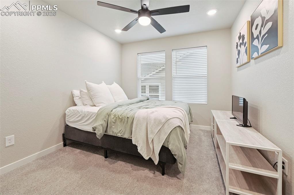 Image 24 of 35: Bedroom