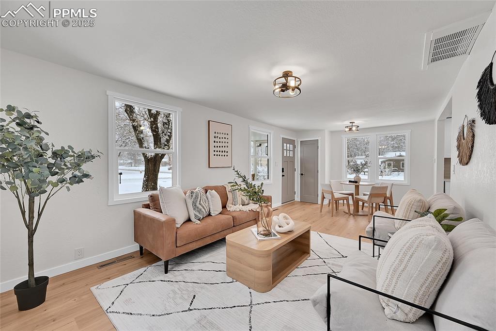 Image 4 of 24: Living Room