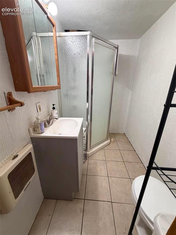 Image 19 of 21: Basement Bathroom