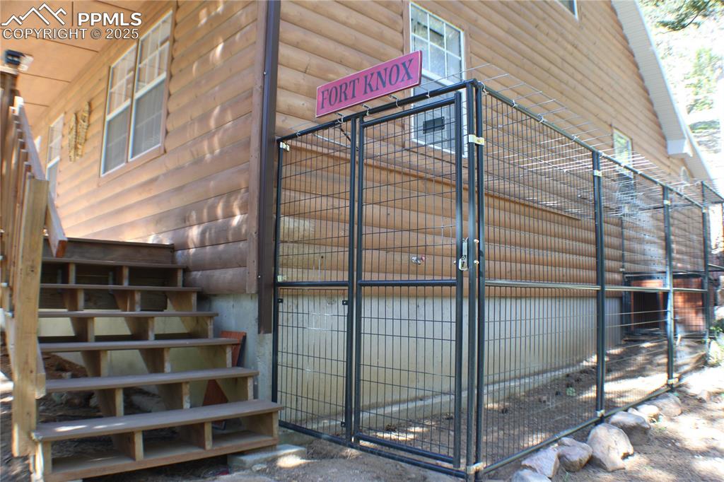 Image 26 of 36: Dog Pen Included