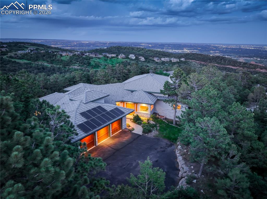 Image 43 of 47: Panorama of city lights