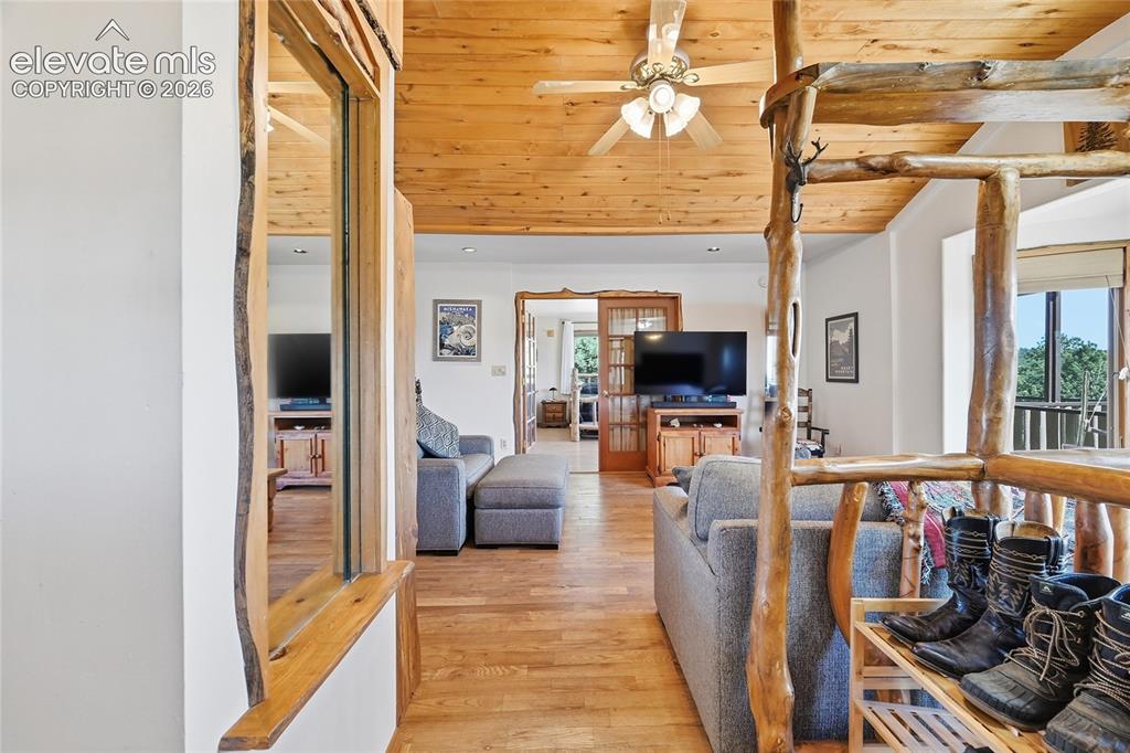 Image 4 of 49: View from just inside the front door