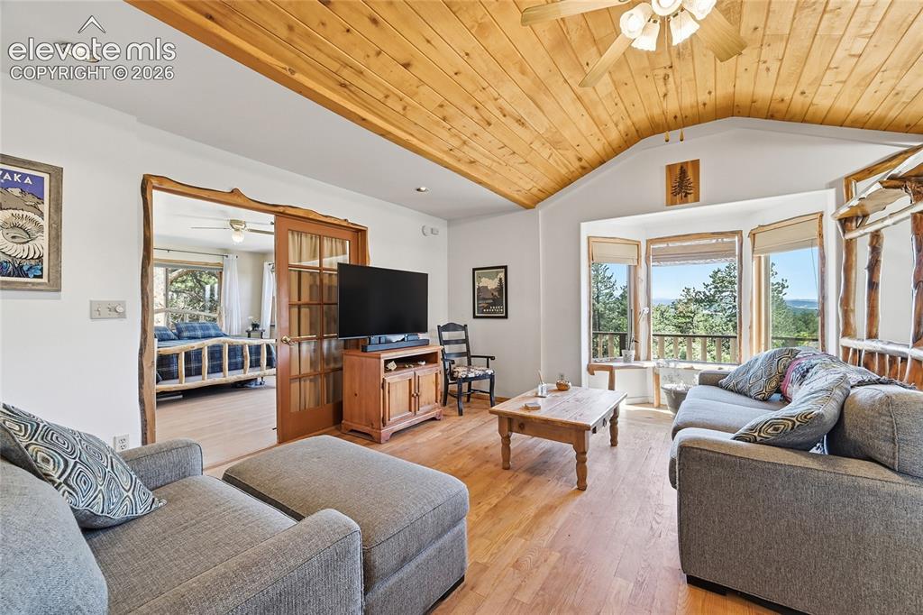 Image 8 of 49: Living Room