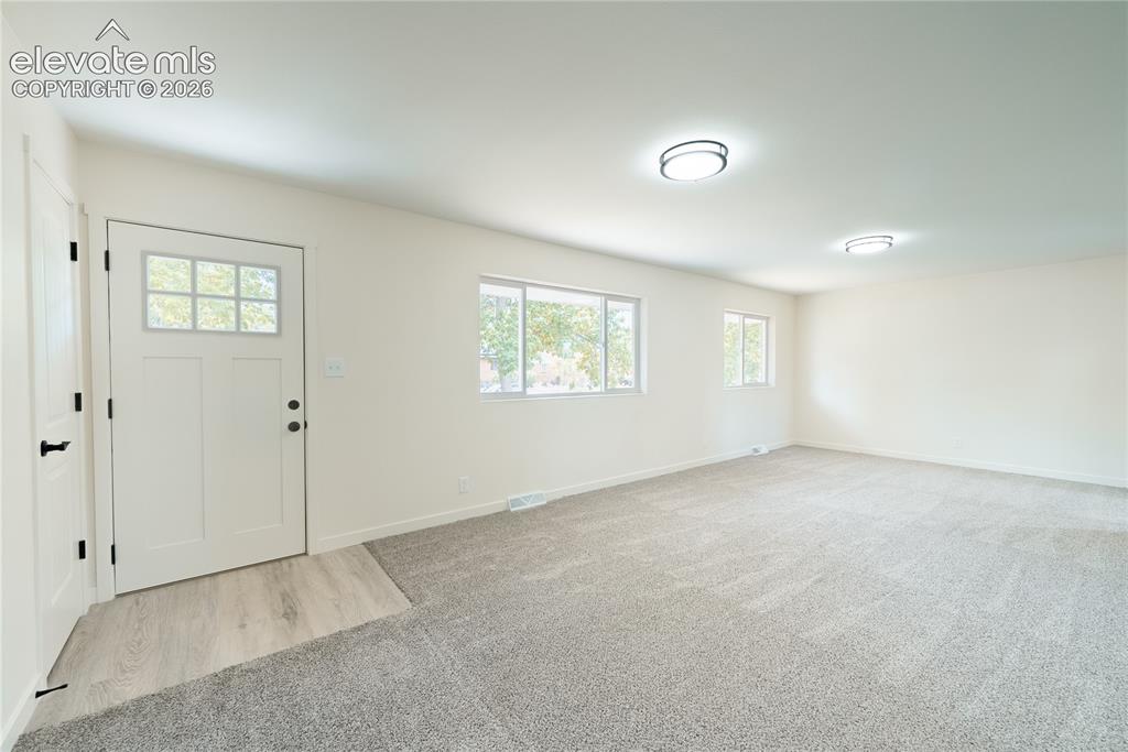 Image 2 of 18: Entry