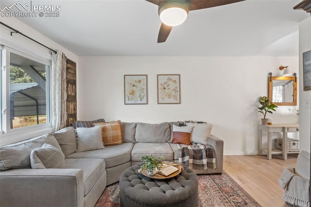 Image 8 of 35: Living Room