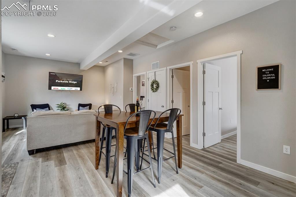 Image 44 of 46: Dining Area