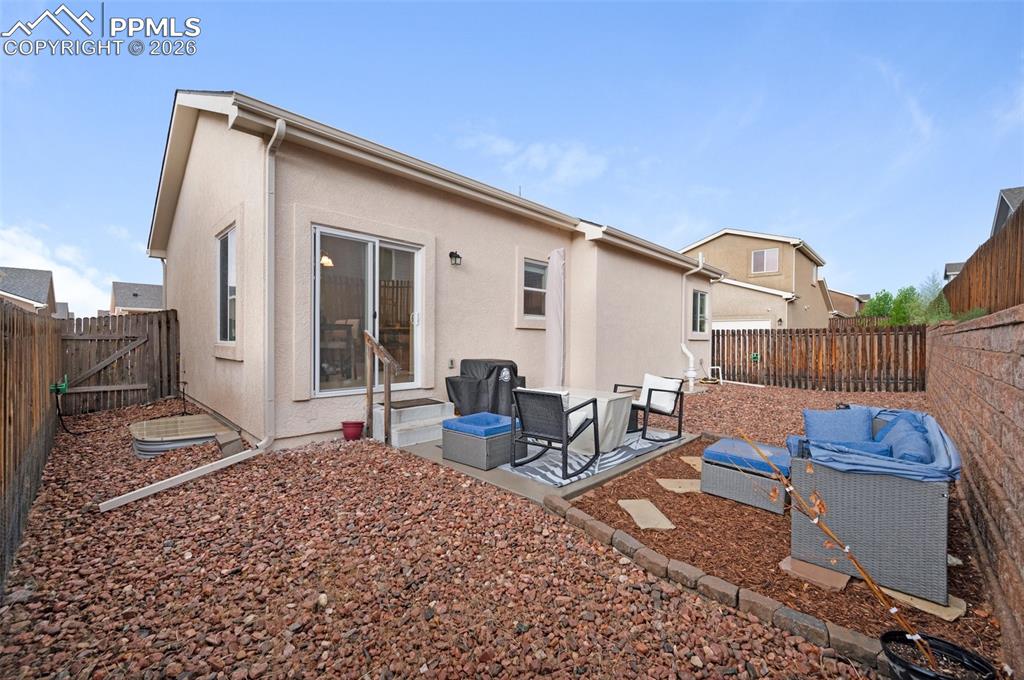 Image 21 of 23: Back of Structure