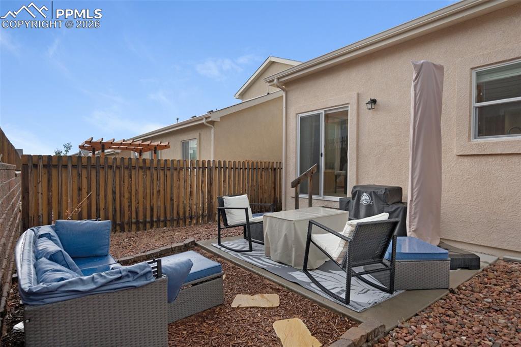 Image 23 of 23: Patio