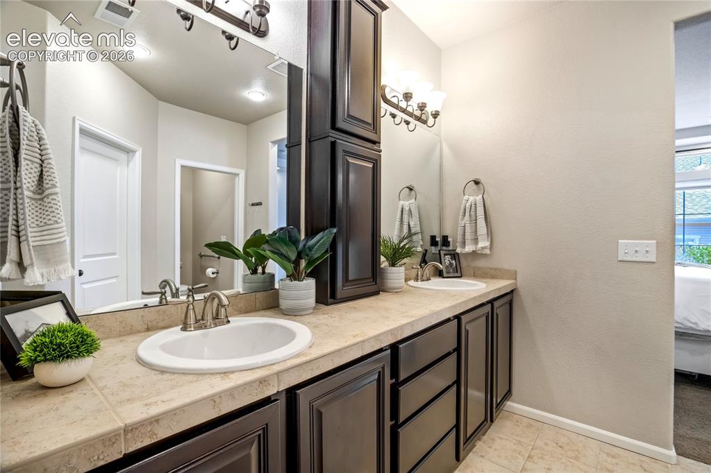 Image 21 of 50: Master Bathroom