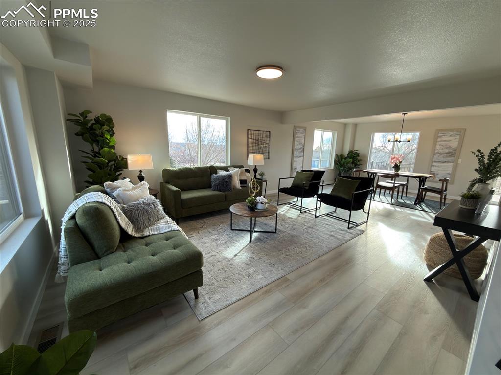 Image 3 of 41: Living Room