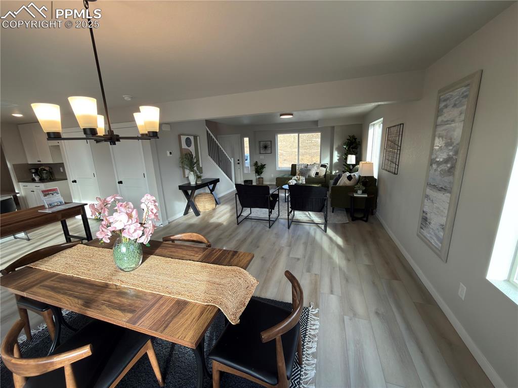 Image 5 of 41: Dining Area