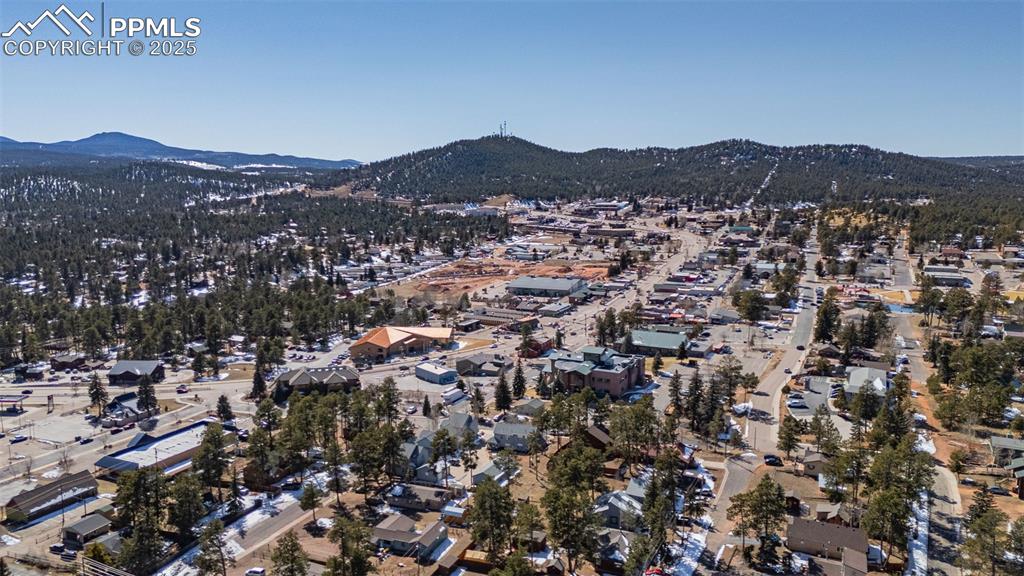 Image 31 of 37: Aerial view with a mountain view