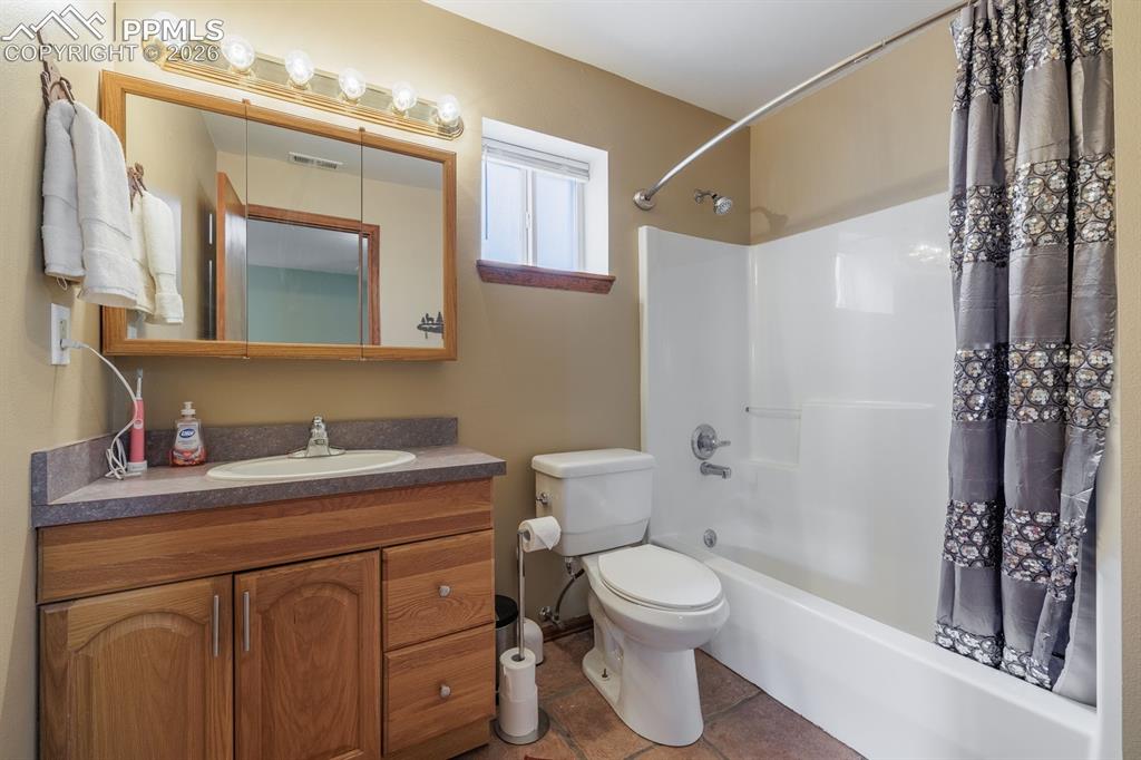 Image 24 of 33: Full bathroom lower level