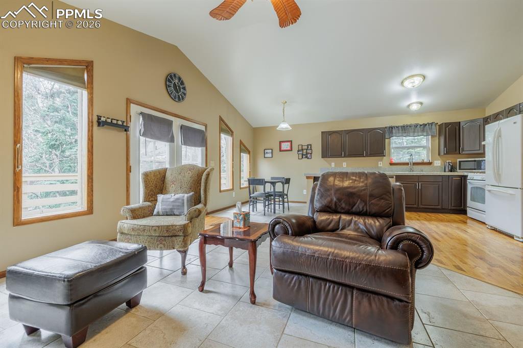 Image 7 of 33: Living Room