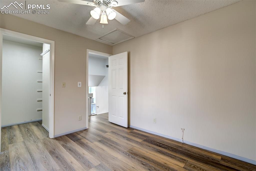 Image 15 of 41: Bedroom