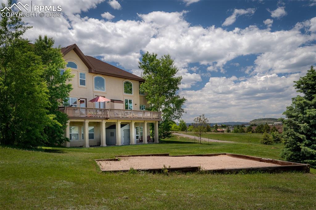 Image 48 of 49: Back of Structure