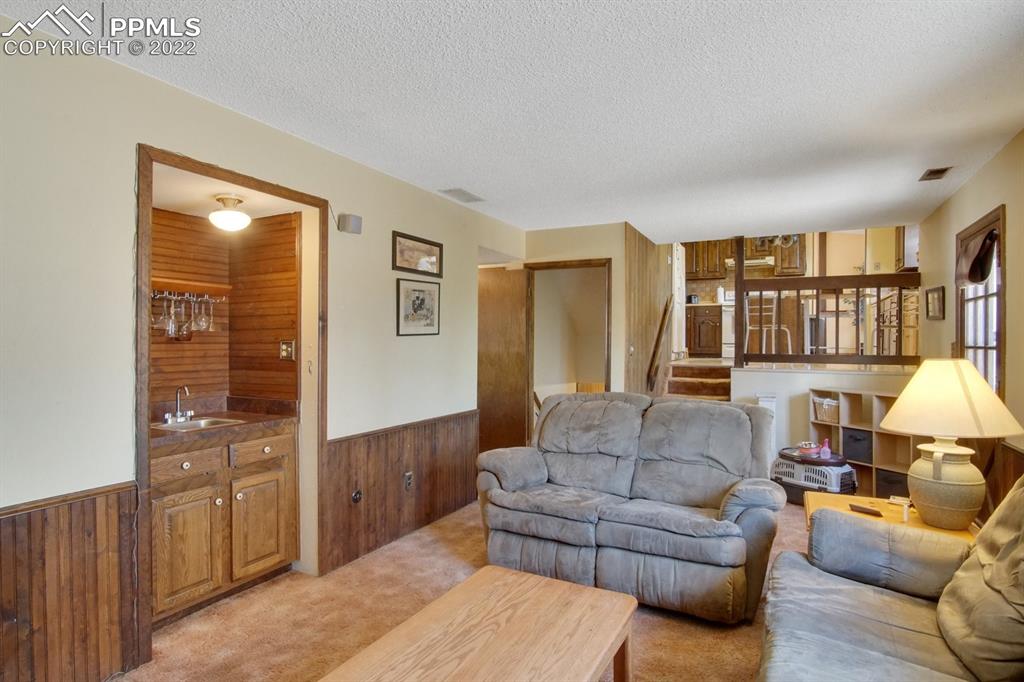 Listing 8277012, Image 19 of 32
