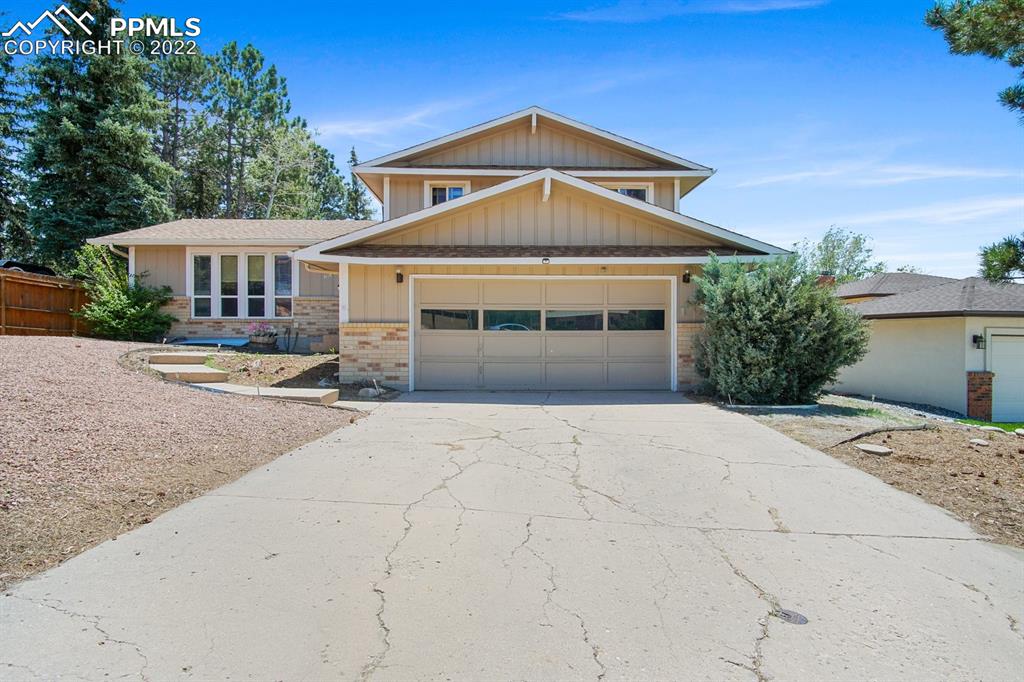 Listing 8277012, Image 2 of 32
