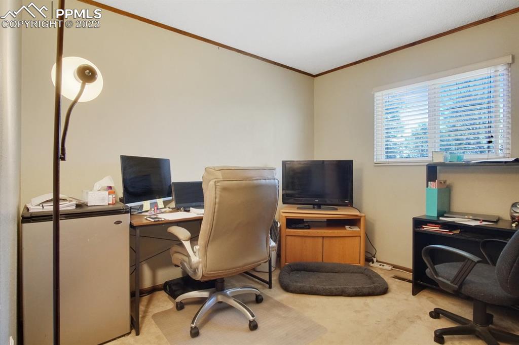 Listing 8277012, Image 24 of 32