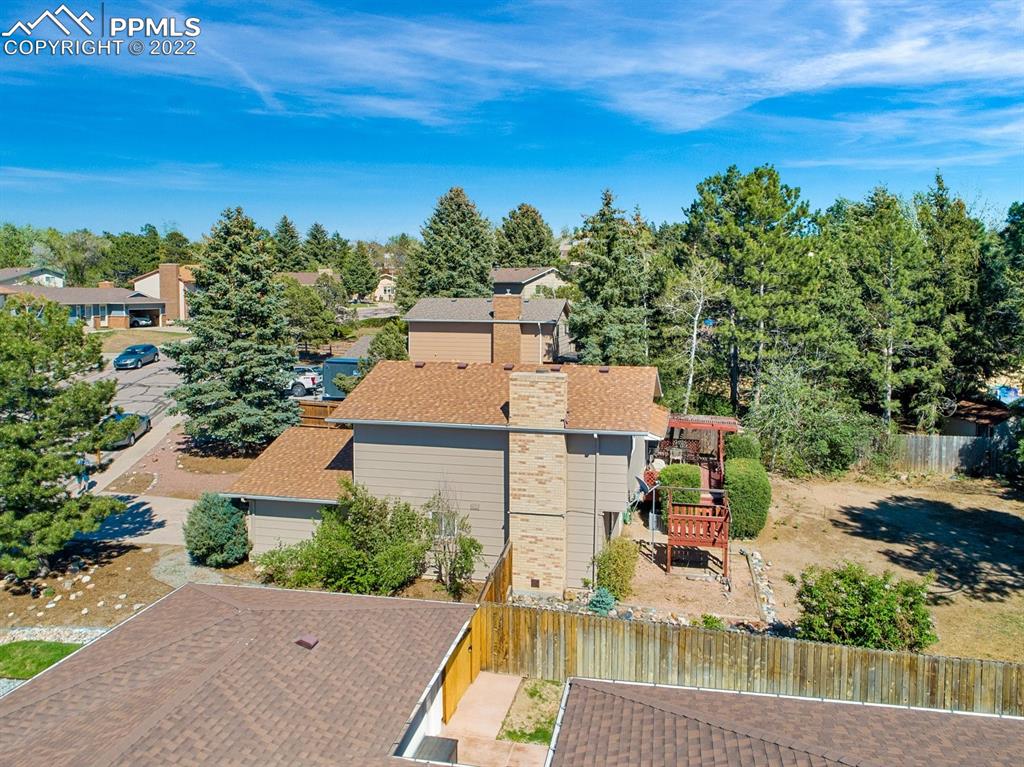 Listing 8277012, Image 4 of 32
