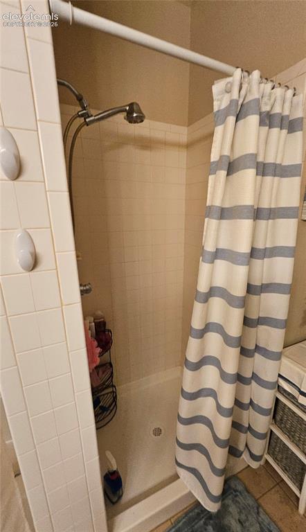 Image 14 of 24: seperate stand alone shower