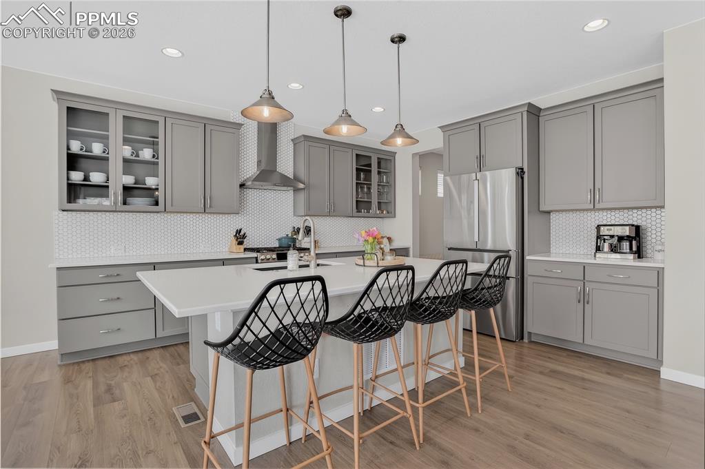 Image 15 of 47: Kitchen