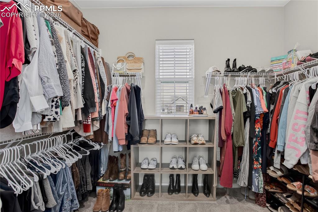 Image 29 of 47: Closet