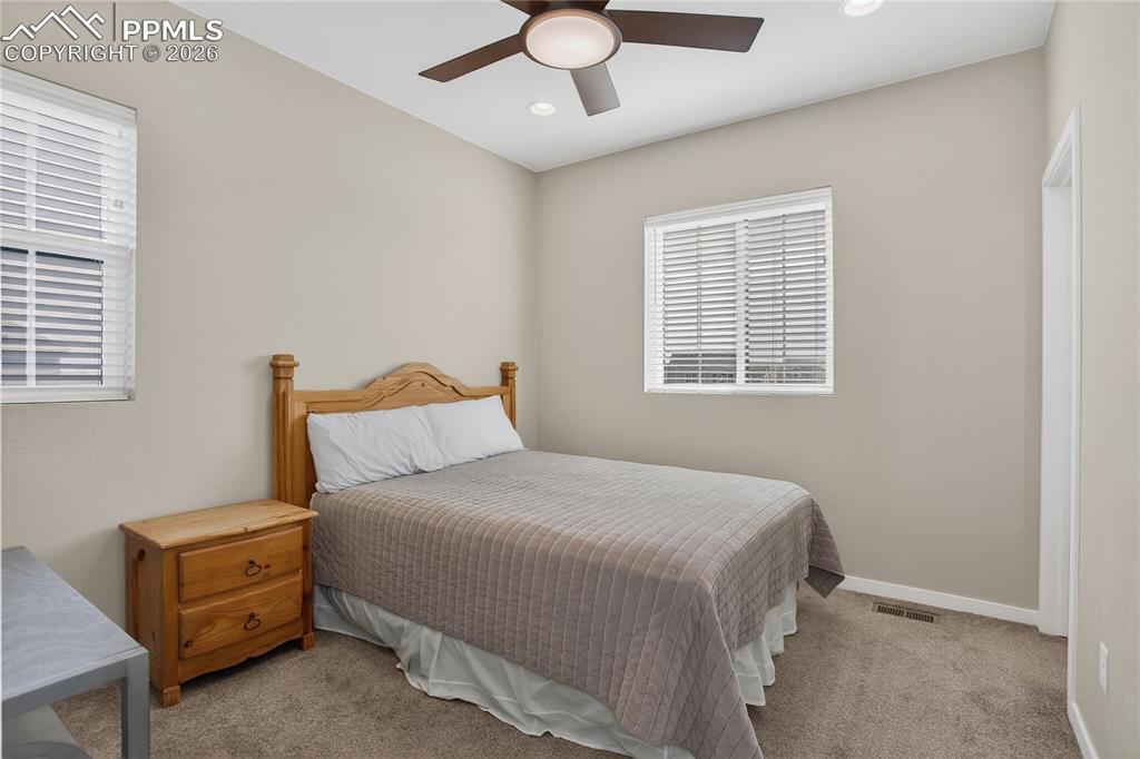 Image 33 of 47: Bedroom