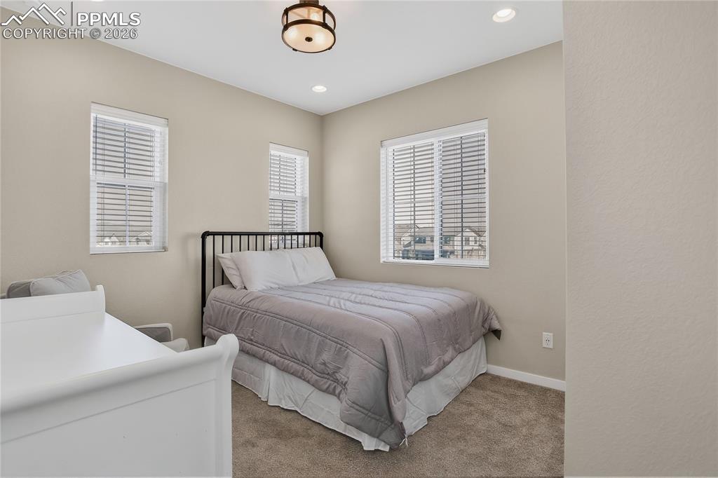 Image 35 of 47: Bedroom