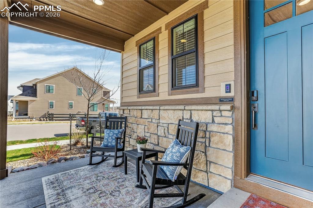 Image 5 of 47: Patio