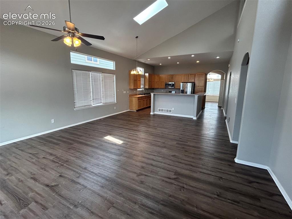 Image 12 of 41: Living Room
