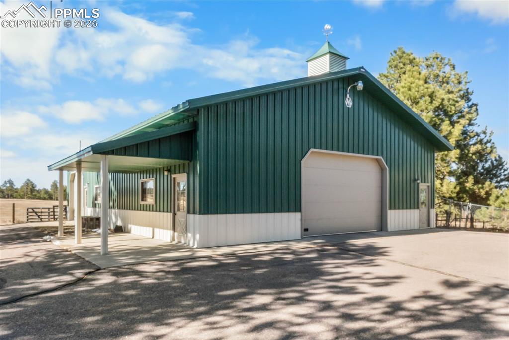 Image 50 of 50: Side of Structure