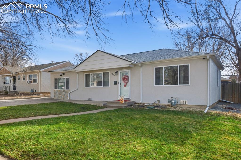 Image 20 of 21: Front of Structure